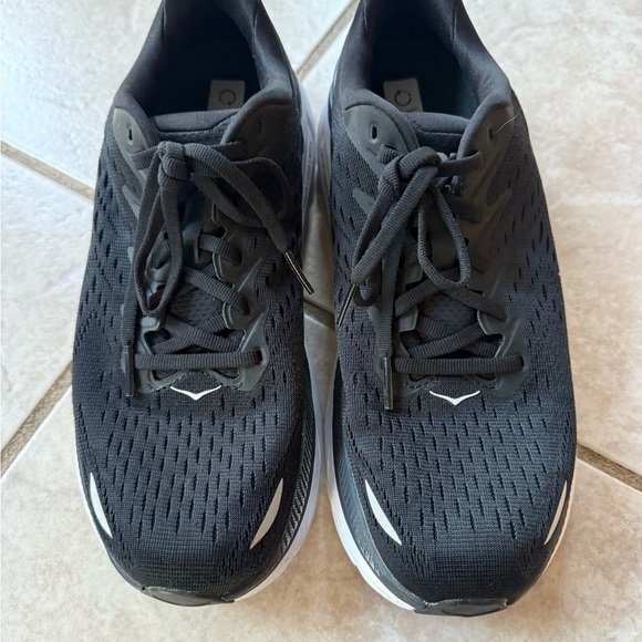 Hoka Black and White Athletic Shoes Size 8 - Picture 2 of 9